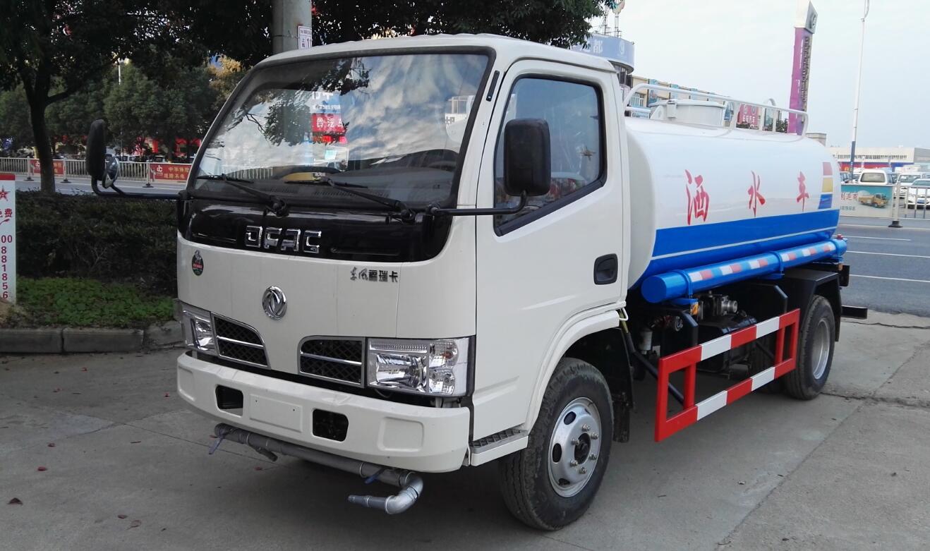8方灑水車品牌大盤點 如何選對清潔好幫手？